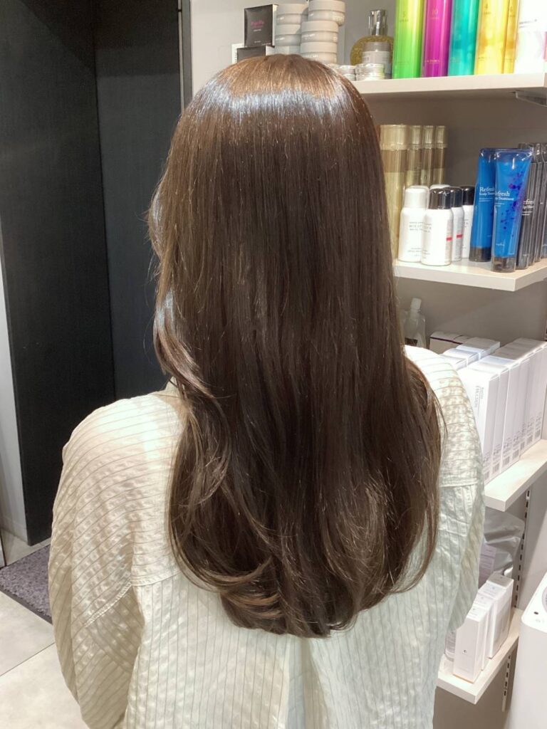 【キャラメルベージュ】