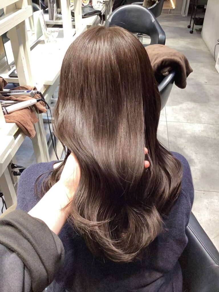 【キャラメルベージュ】