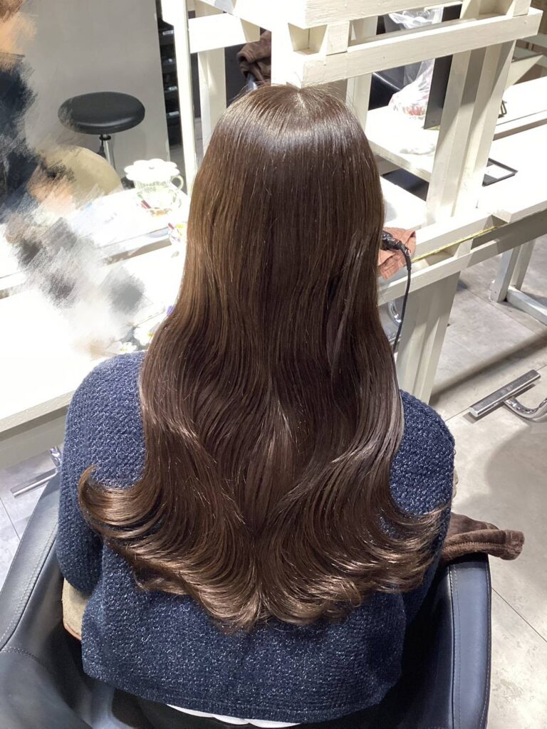 【マロンベージュ】