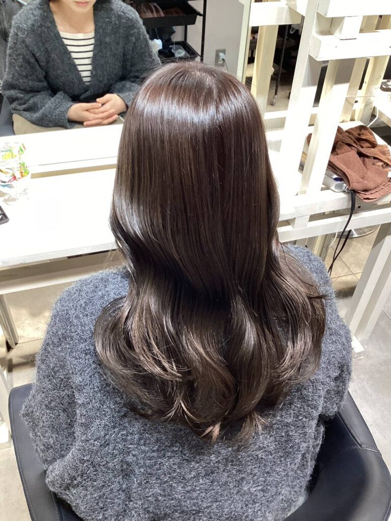 【ラベンダーグレージュ】