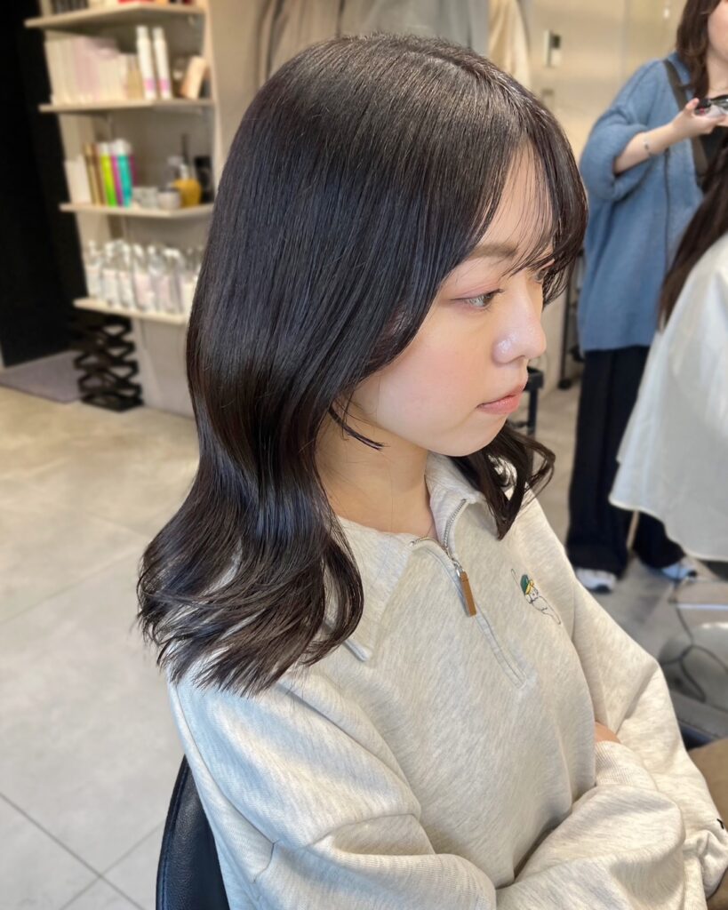 くすみブラウンで秋冬カラー