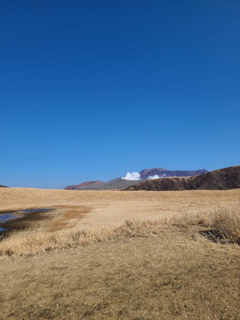 阿蘇の草千里ヶ浜