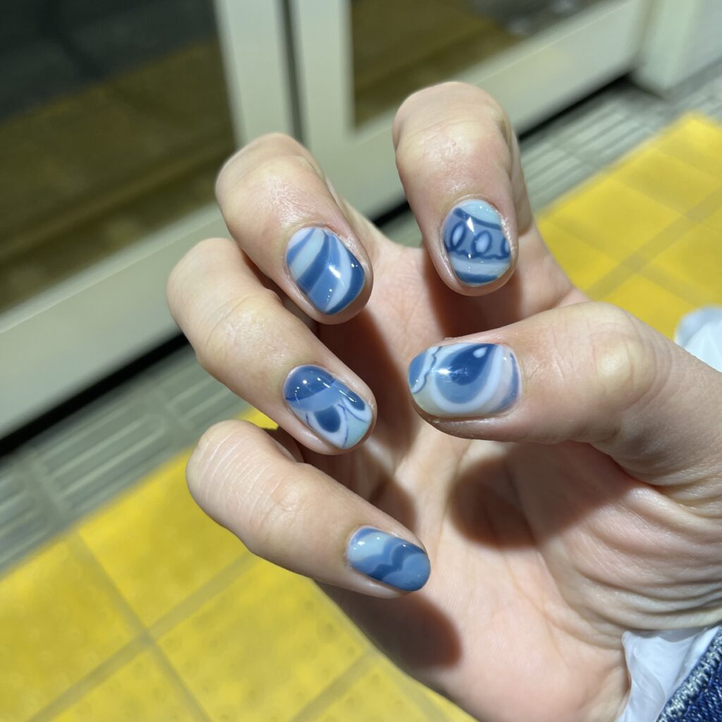推しメンの衣装の柄