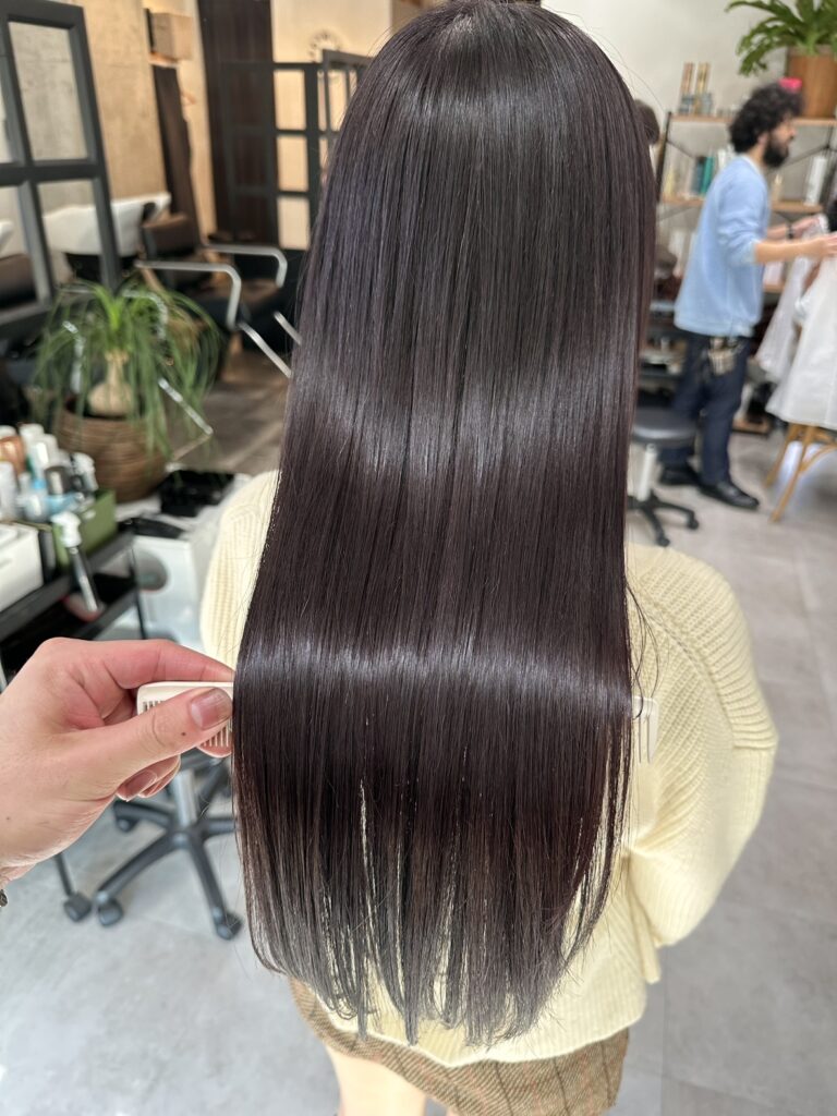 冬大人気の「ラベンダーグレージュ」