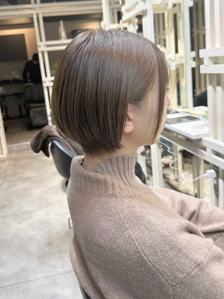 女性らしさのあるショート