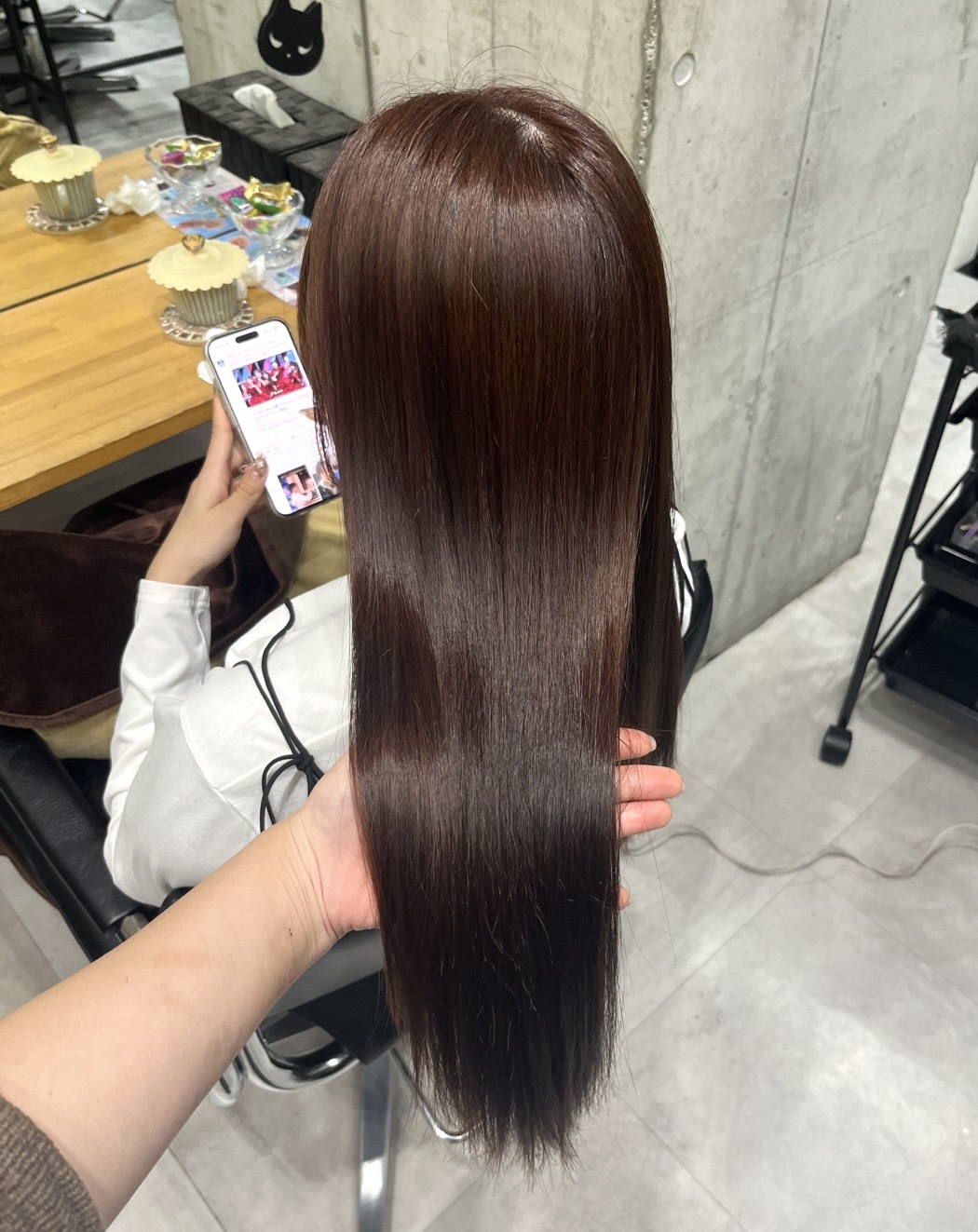 秋めいたカシスブラウンカラー