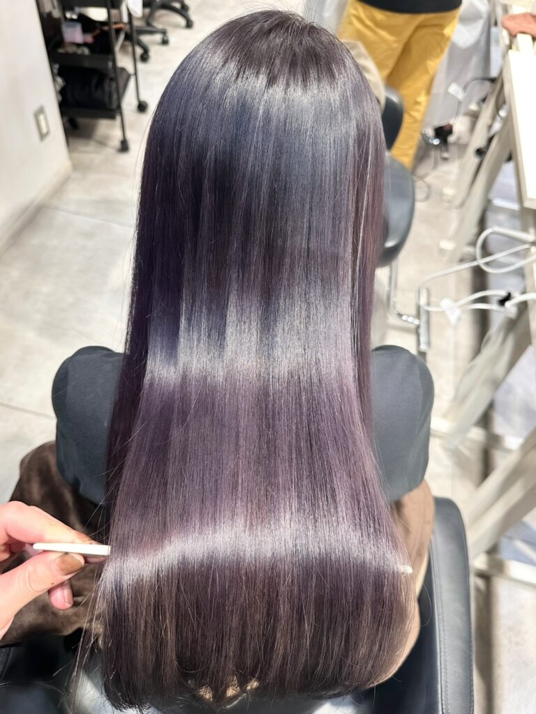 深みラベンダーグレージュ