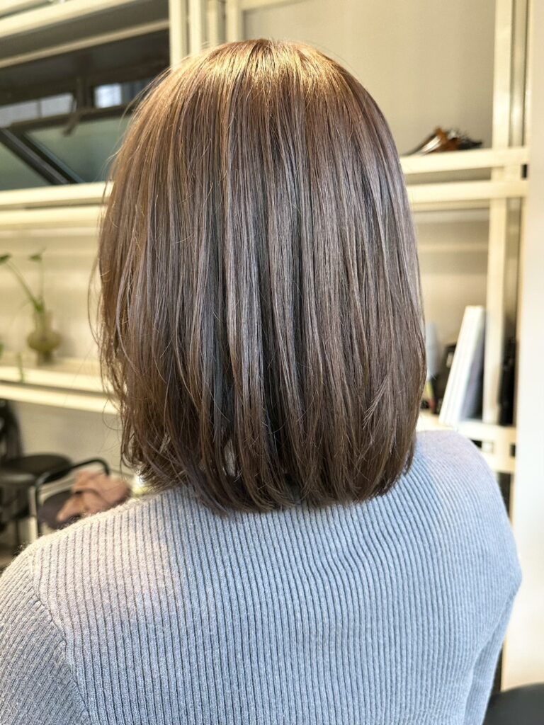 まろやかグレージュ