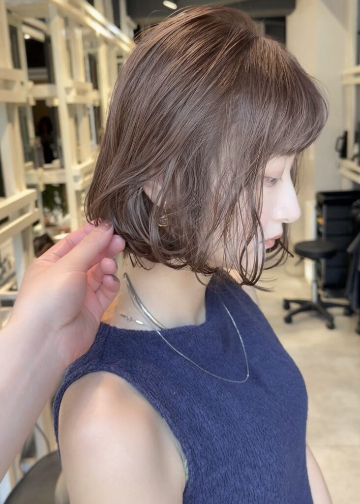 赤みをほんのり抑えたまろやかなショコラベージュ◎
