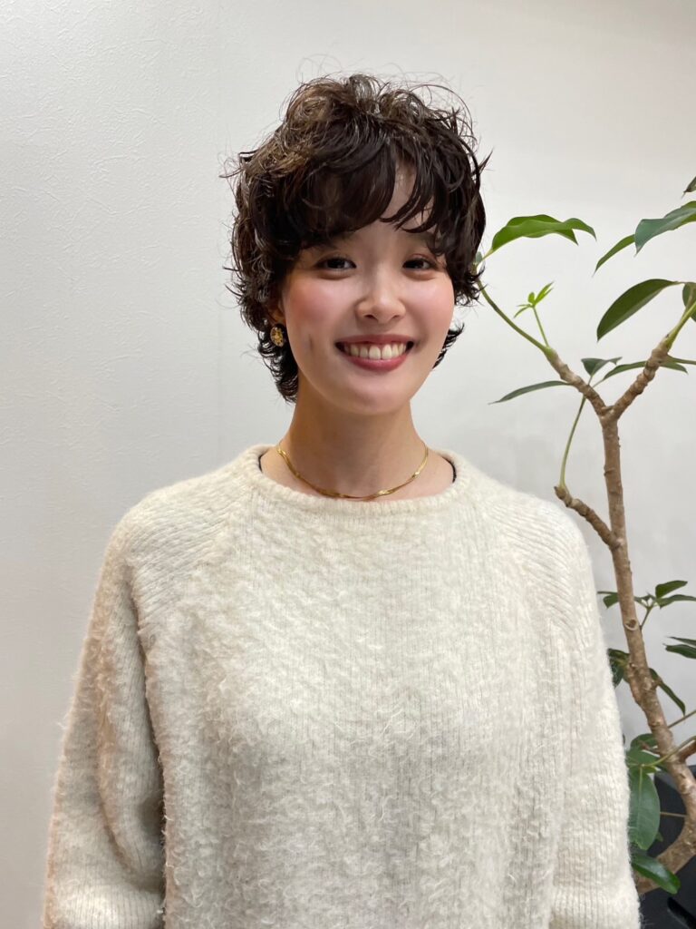 レディースのパーマスタイル得意です