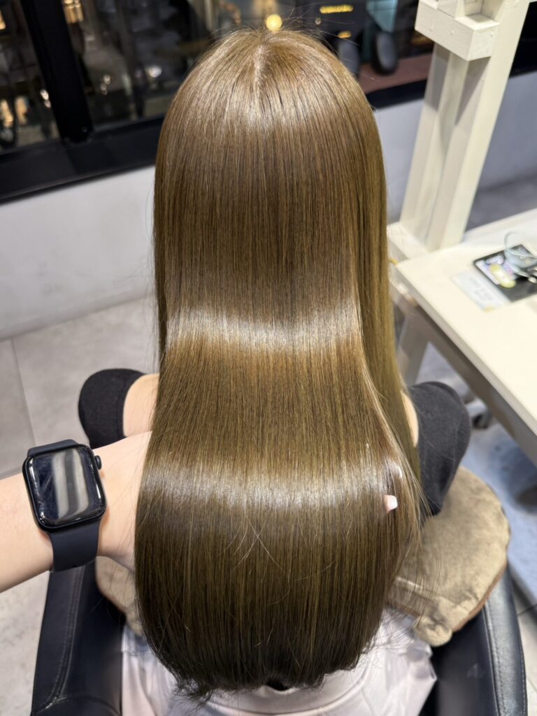 【オリーブベージュ】