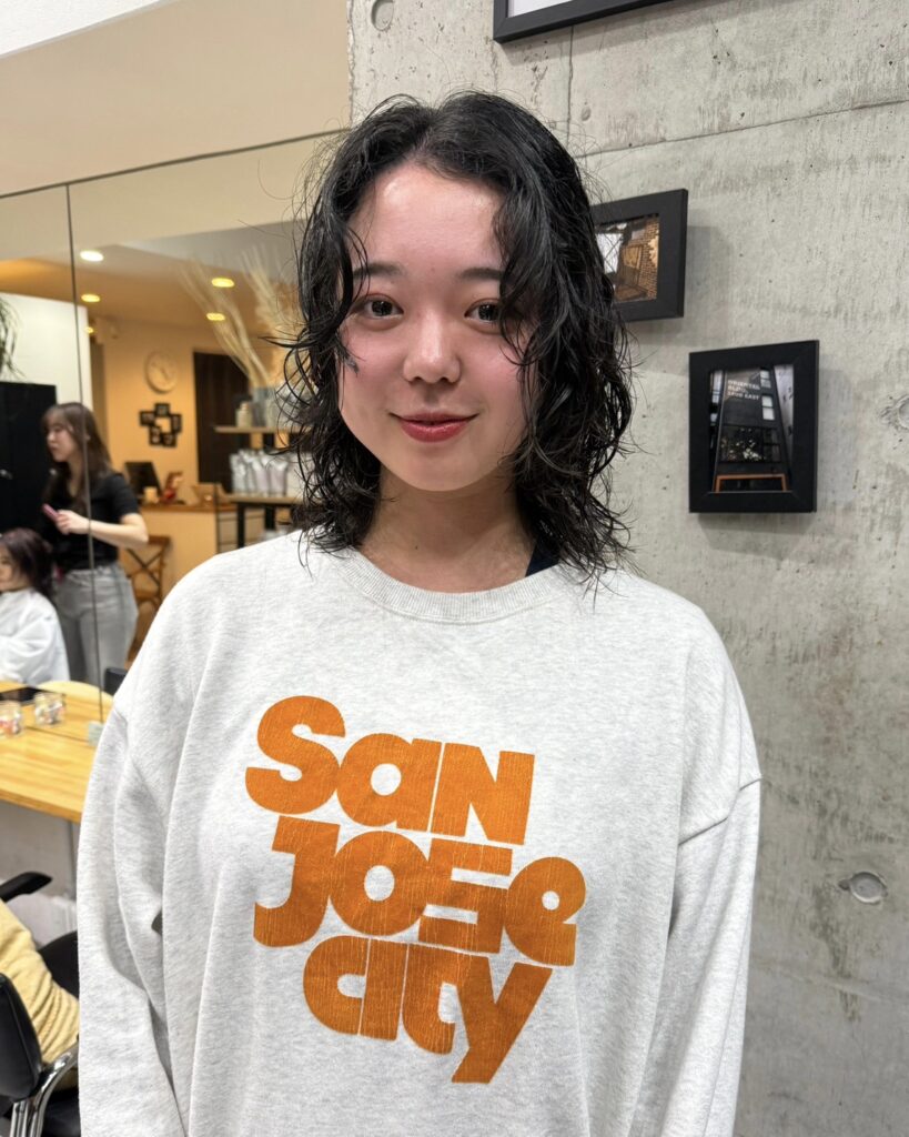 くせ毛、パーマ残りをいかしたレイヤースタイル