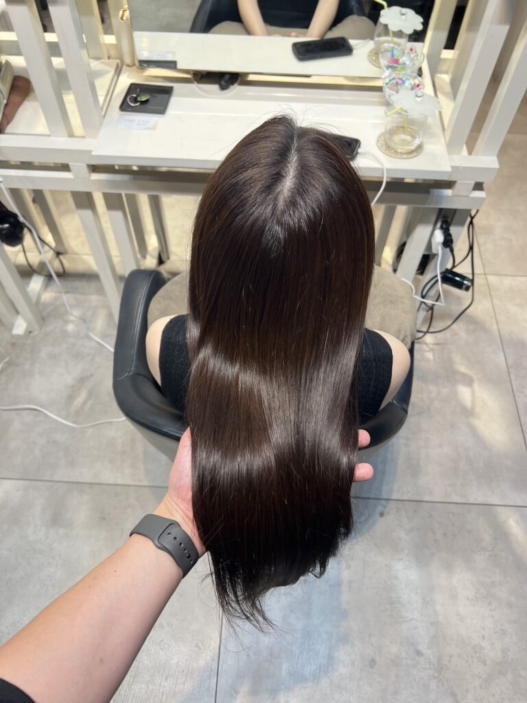 こっくりブラウンカラー