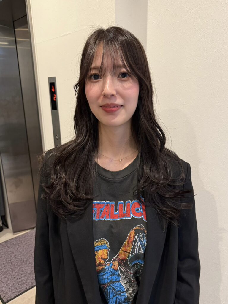 ダークグレージュカラー