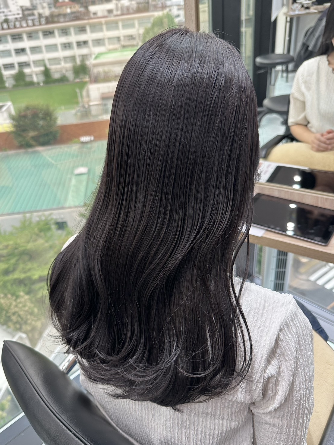 ラベンダーグレージュカラー