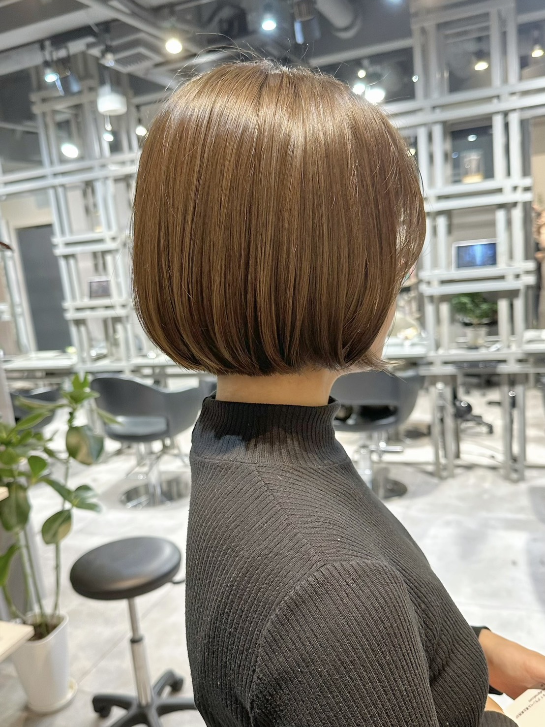 コンパクトミニボブ
