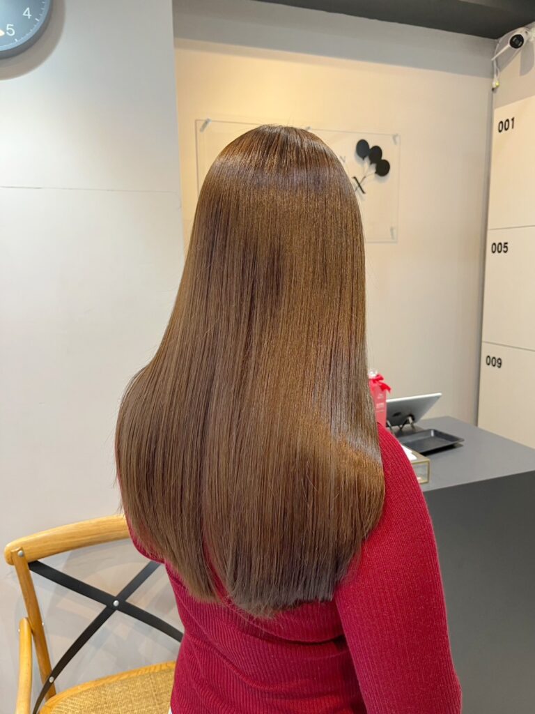 艶感ベージュ