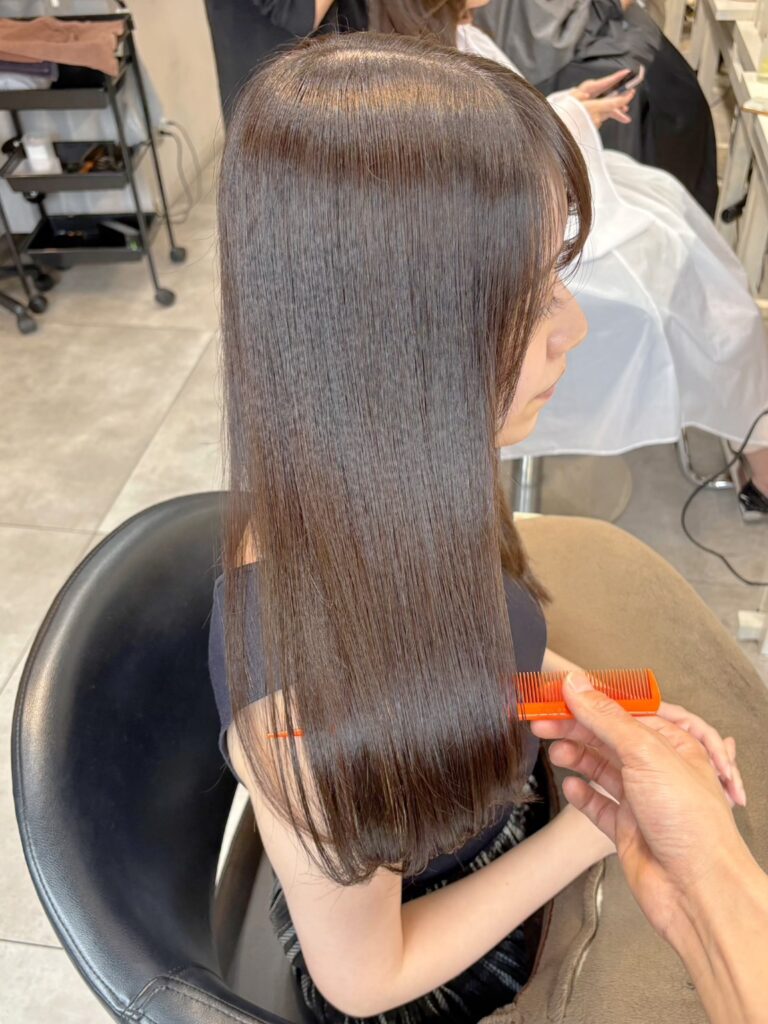 ブルーとグレーを組み合わせ
