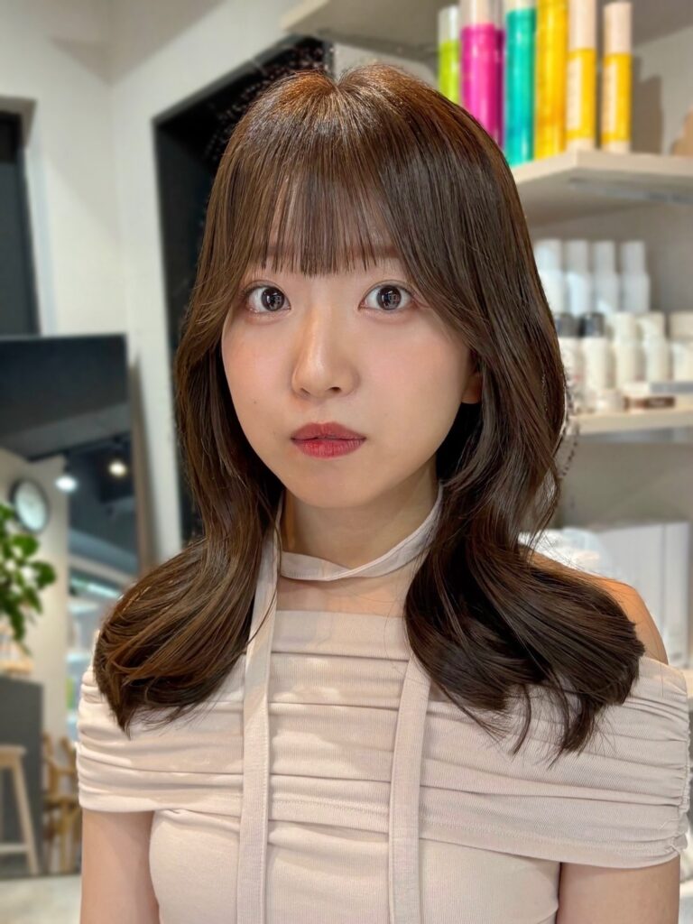 くびれヘア オリーブベージュ