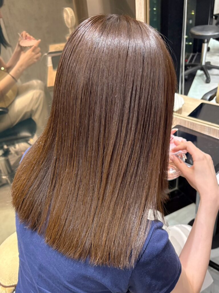 透明感ベージュカラー