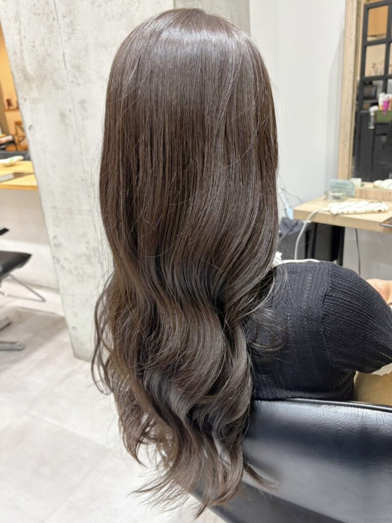 透明感ベージュカラー