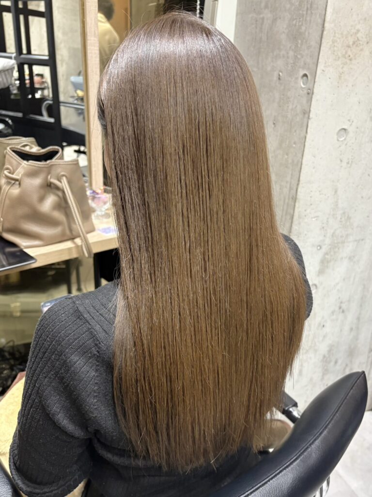 透明感ベージュカラー