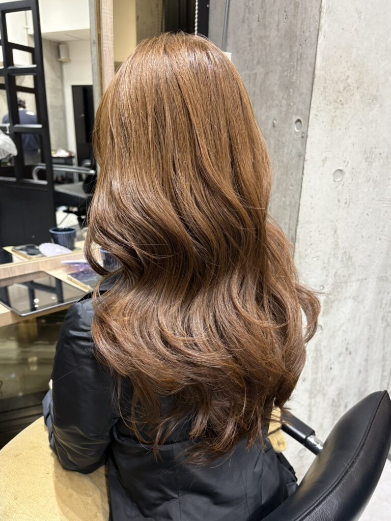 艶感あるベージュカラー!