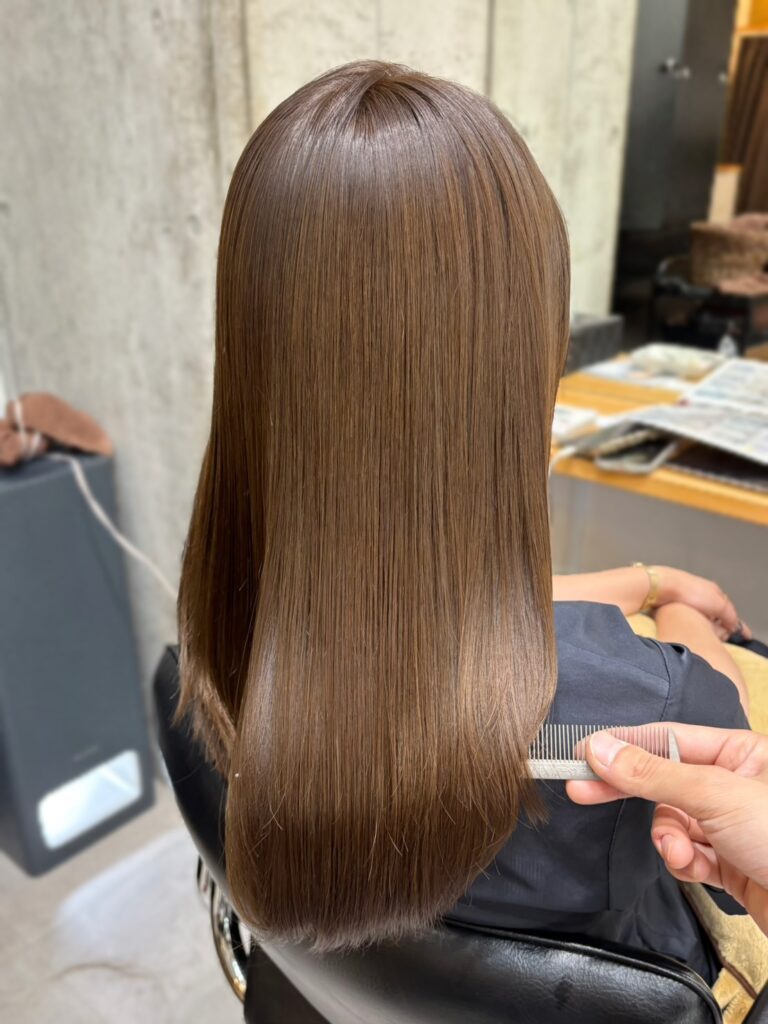 透明感ベージュカラー