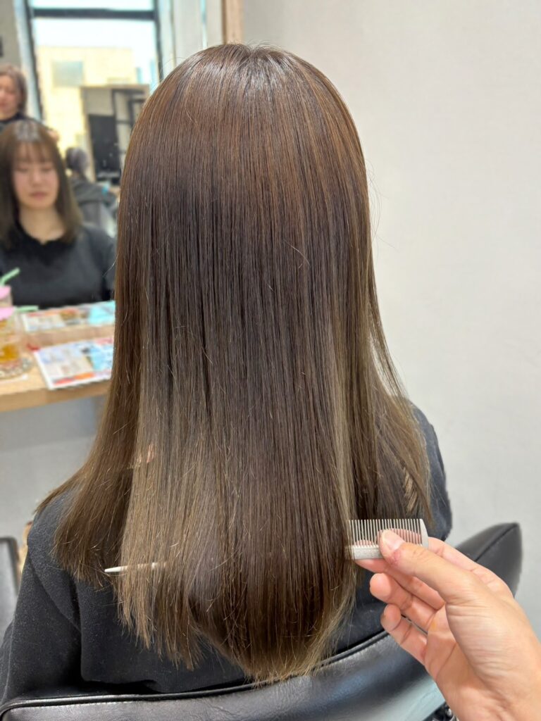 透明感オリーブベージュ！