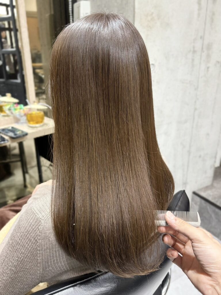 アッシュベージュカラー！