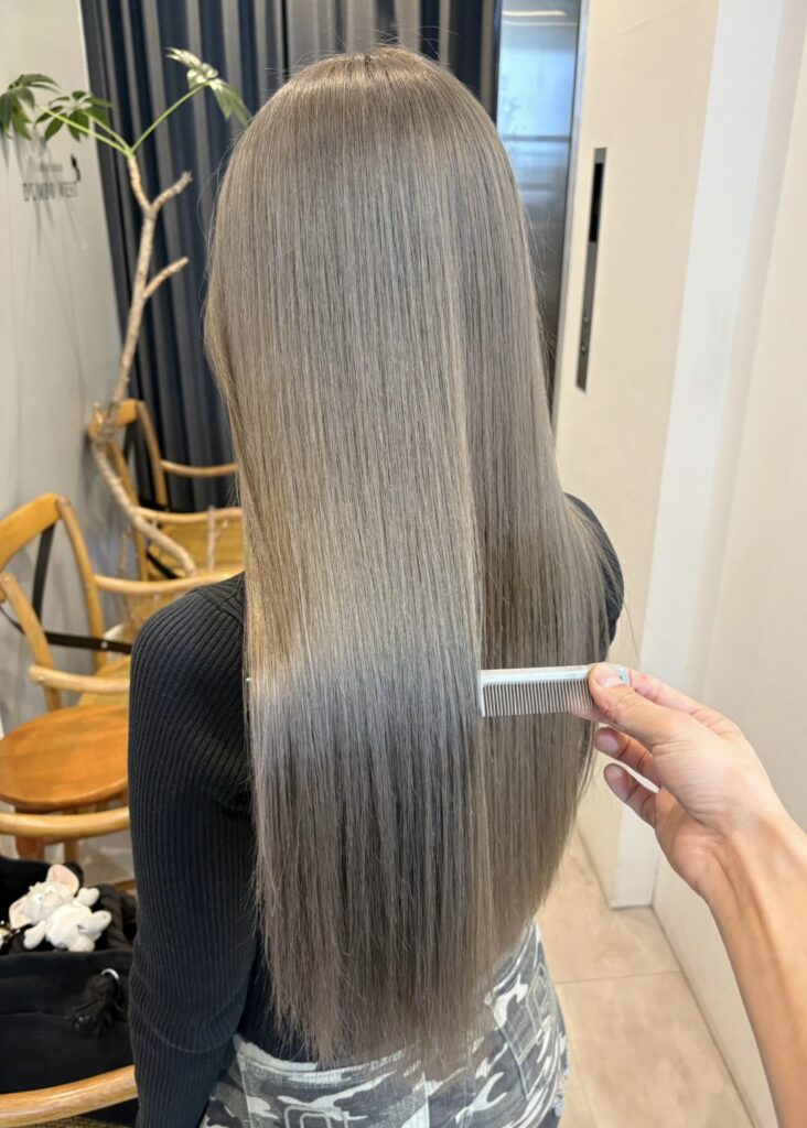 ブリーチカラー！グレージュ！