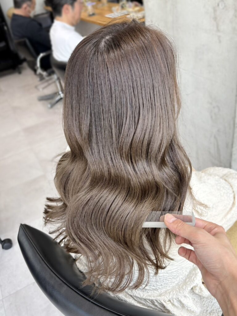 透明感ブリーチなしミルクティーベージュ！