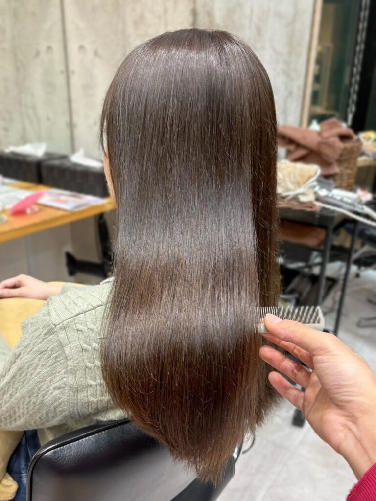 透明感グレージュカラー！