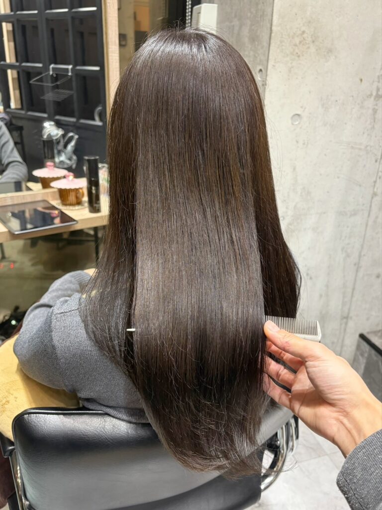 透明感グレージュカラー！