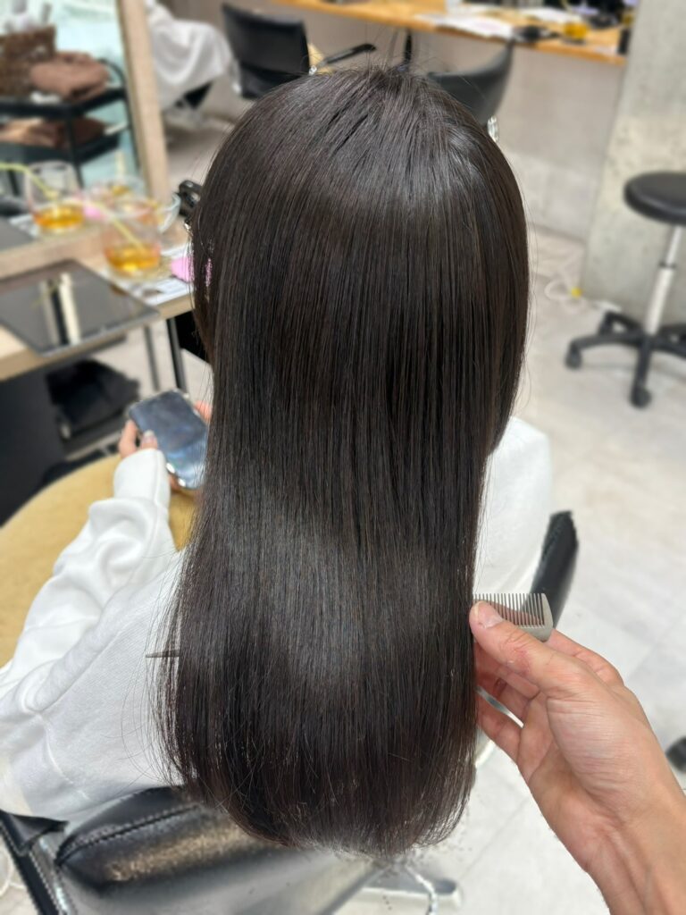 透明感ダークグレージュ！今日から4月スタート！