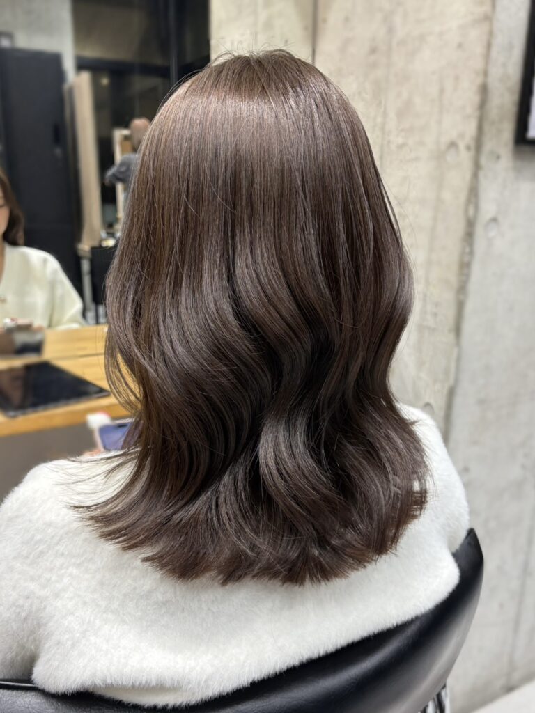透明感オリーブグレージュ！