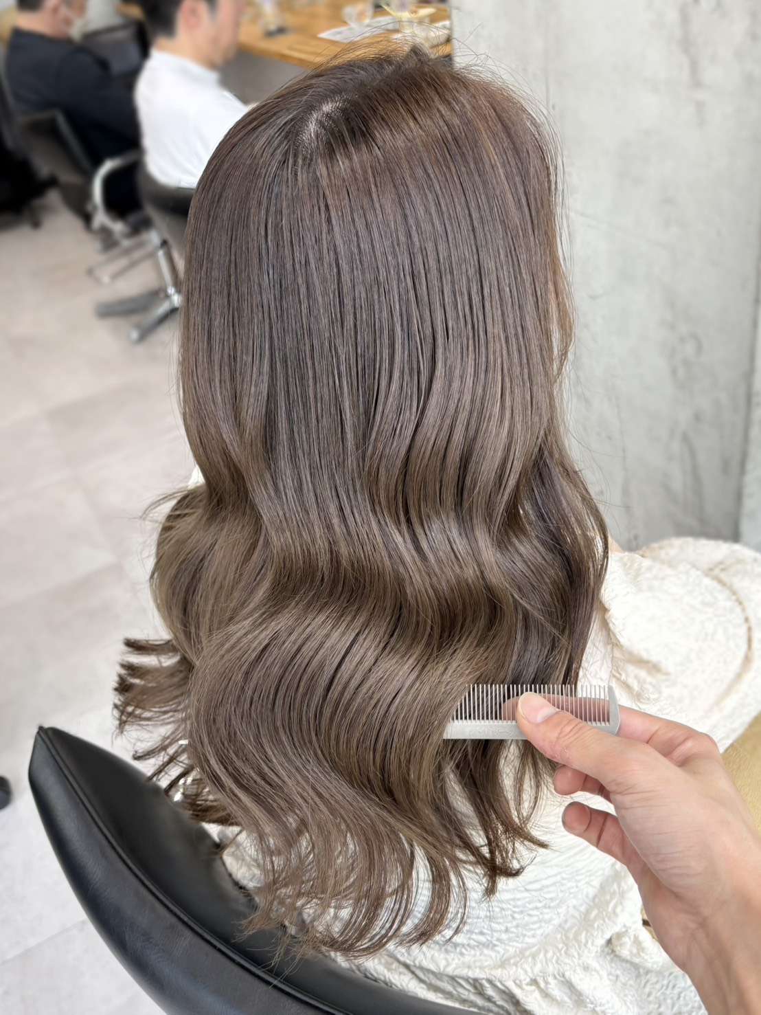 透明感グレージュカラー！