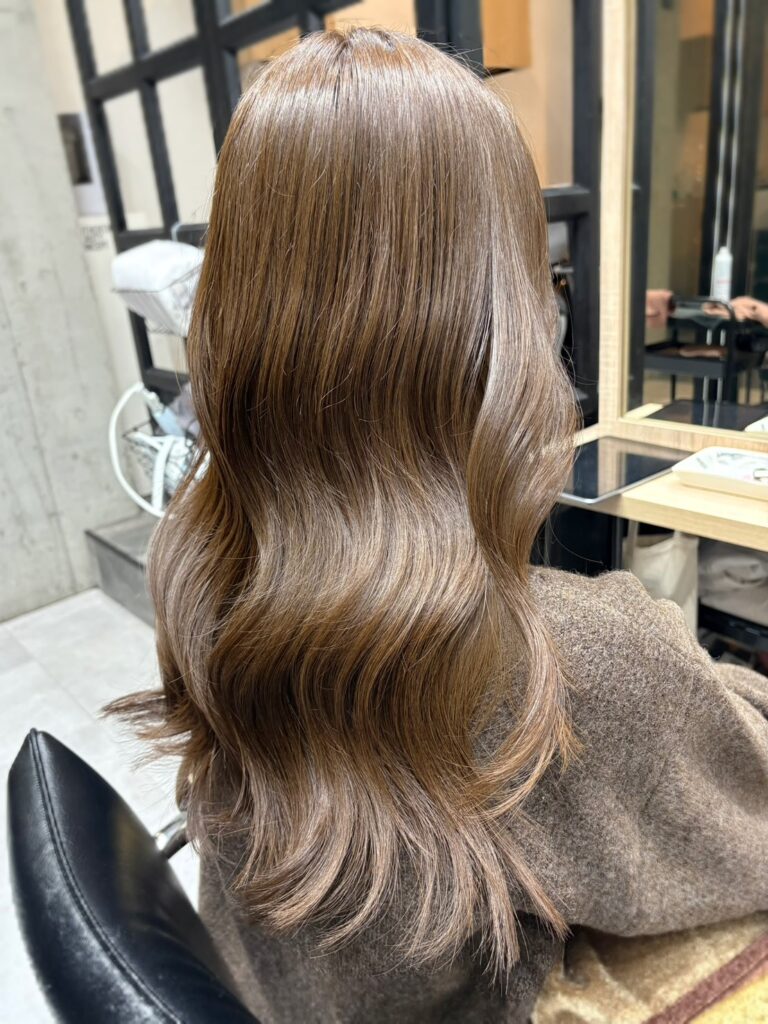 イルミナを使った透明感抜群のオリーブベージュ!