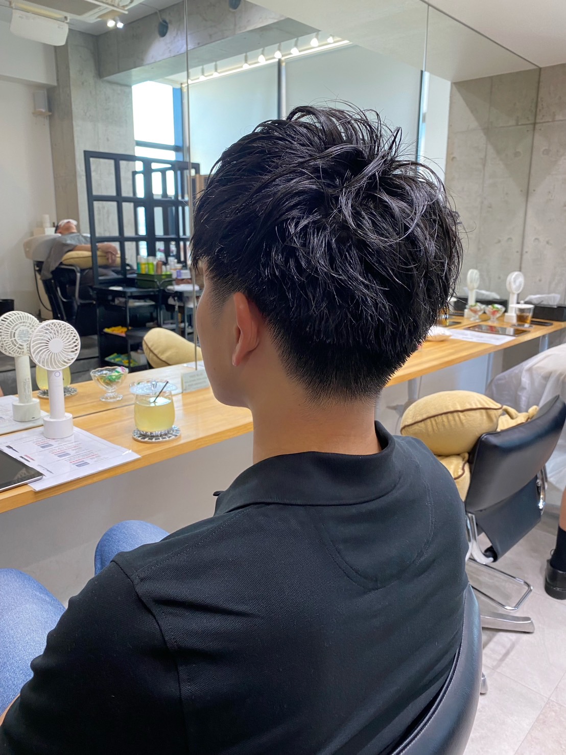 涼しいヘアスタイル