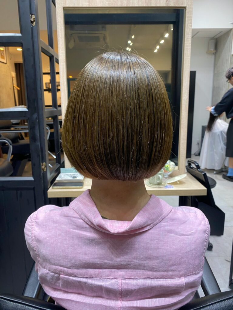 冬だけどボブで程よく明るめカラー