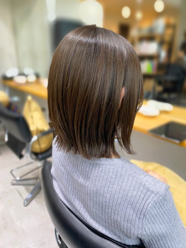 外ハネボブ