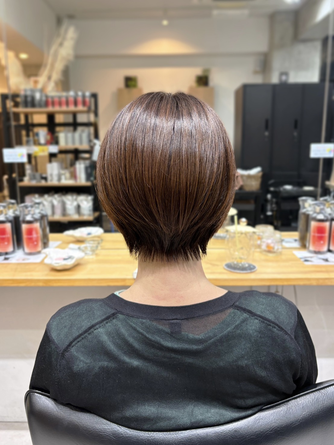 ショートボブ