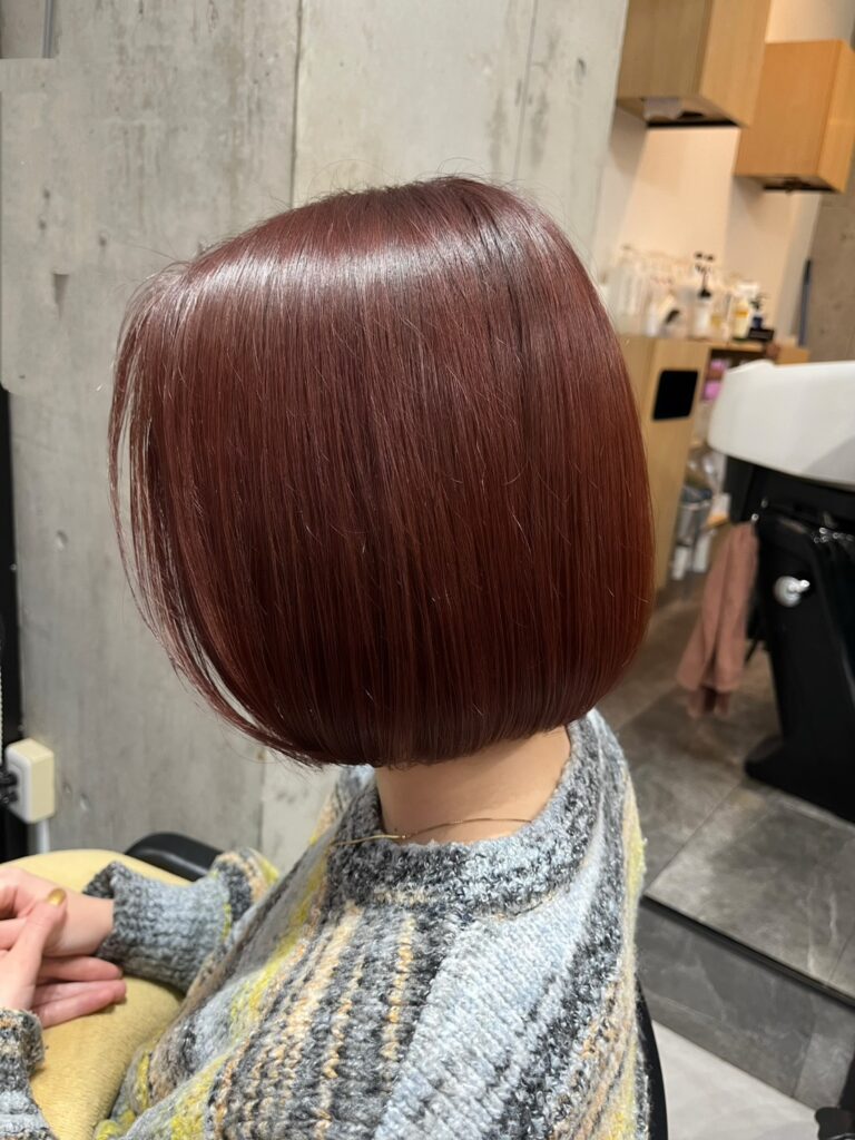 ラフに楽しむレッドブラウンボブ